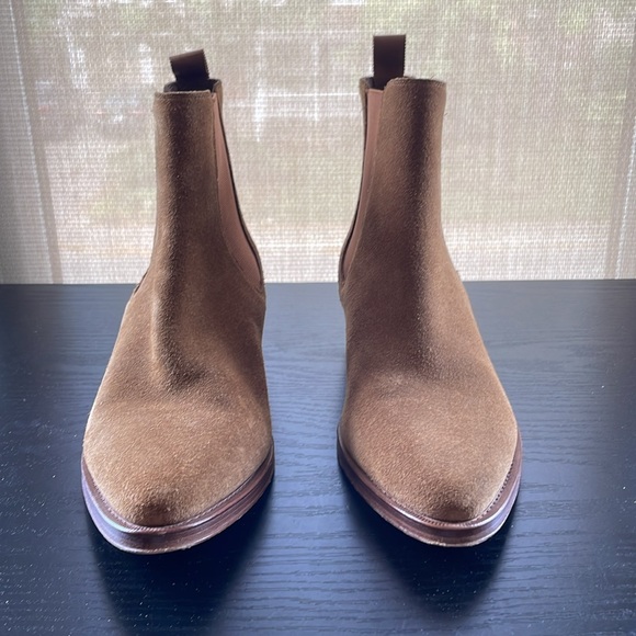 Celine tan suede chelsea boot. Size 36 - Picture 2 of 5